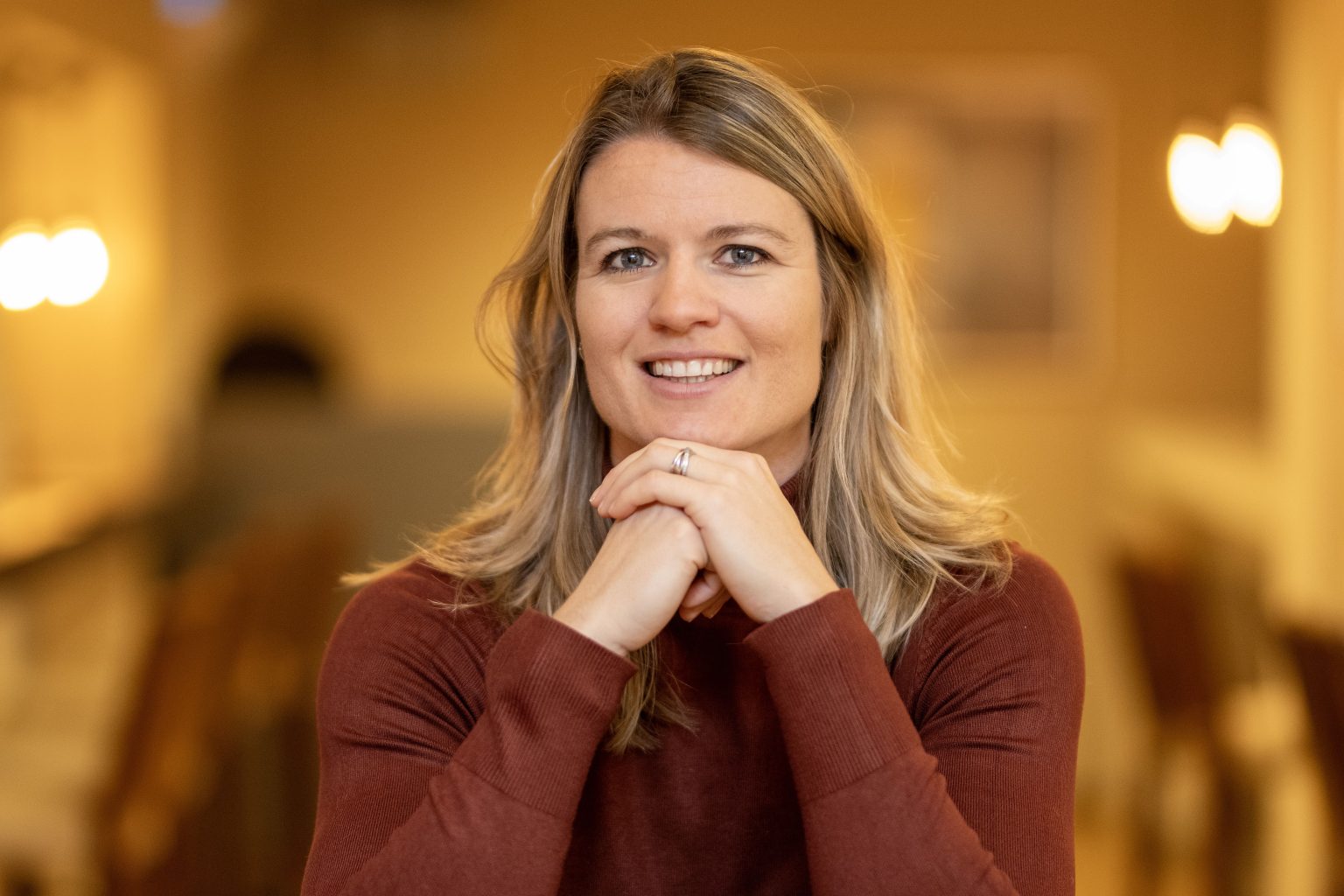 doe mee aan het esporttoernooi ter nagedachtenis aan de overleden student donna. eer haar passie voor gaming en verenig je met vrienden voor een spannend en betekenisvol evenement.