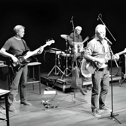 ontdek het verhaal achter 'muziek koos mij' en ervaar hoe muziek levens verandert en inspireert.